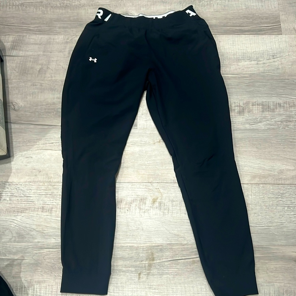 Underarmour women’s pants